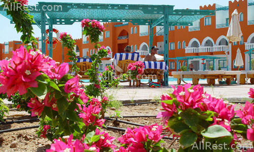 Sunrise Garden Beach Resort 12